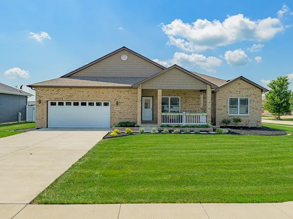2035 Brook Stone Dr, Bourbonnais, IL 60914