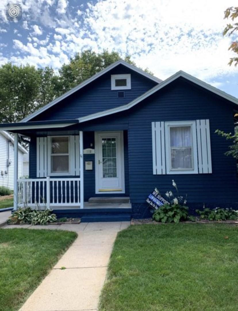 110 W 28th St Kearney NE 68847 Zillow