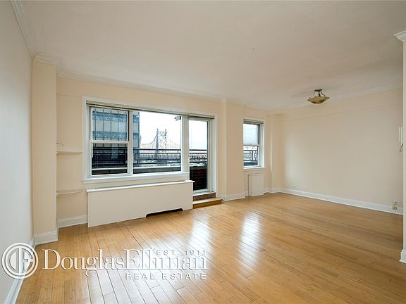 3rd image of 440 E 62nd St APT 20F
