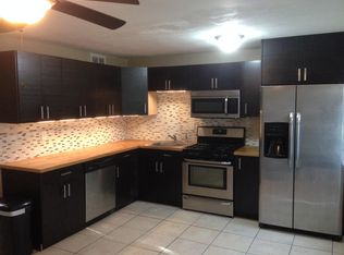 119 Towne House Rd, Hamden, CT 06514