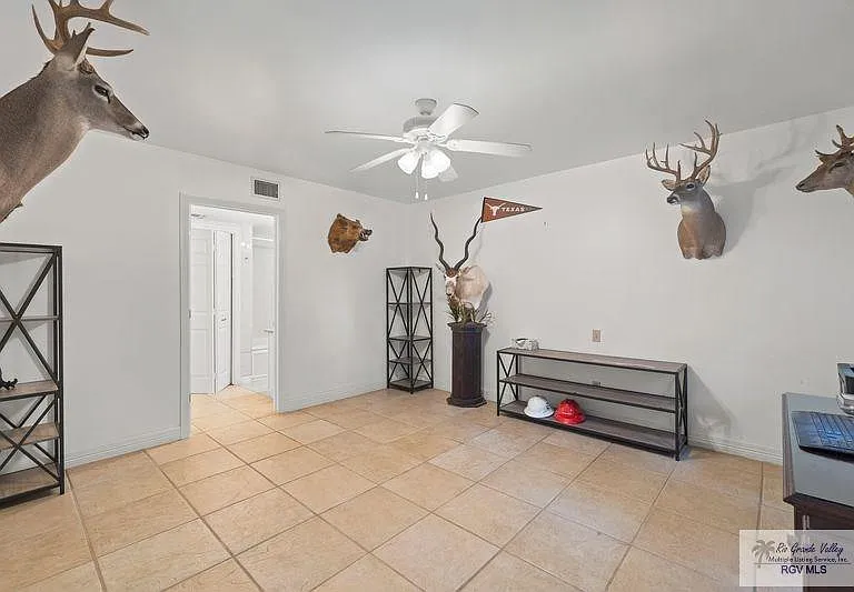 136 W Ruben M Torres Blvd — Photo 17