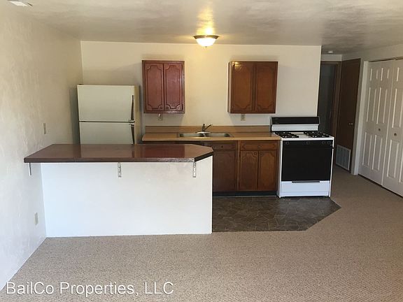 5th image of 210 N 4th St #6345120