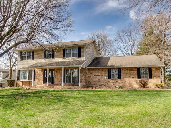 14847 Willow St, Grafton, IL 62037