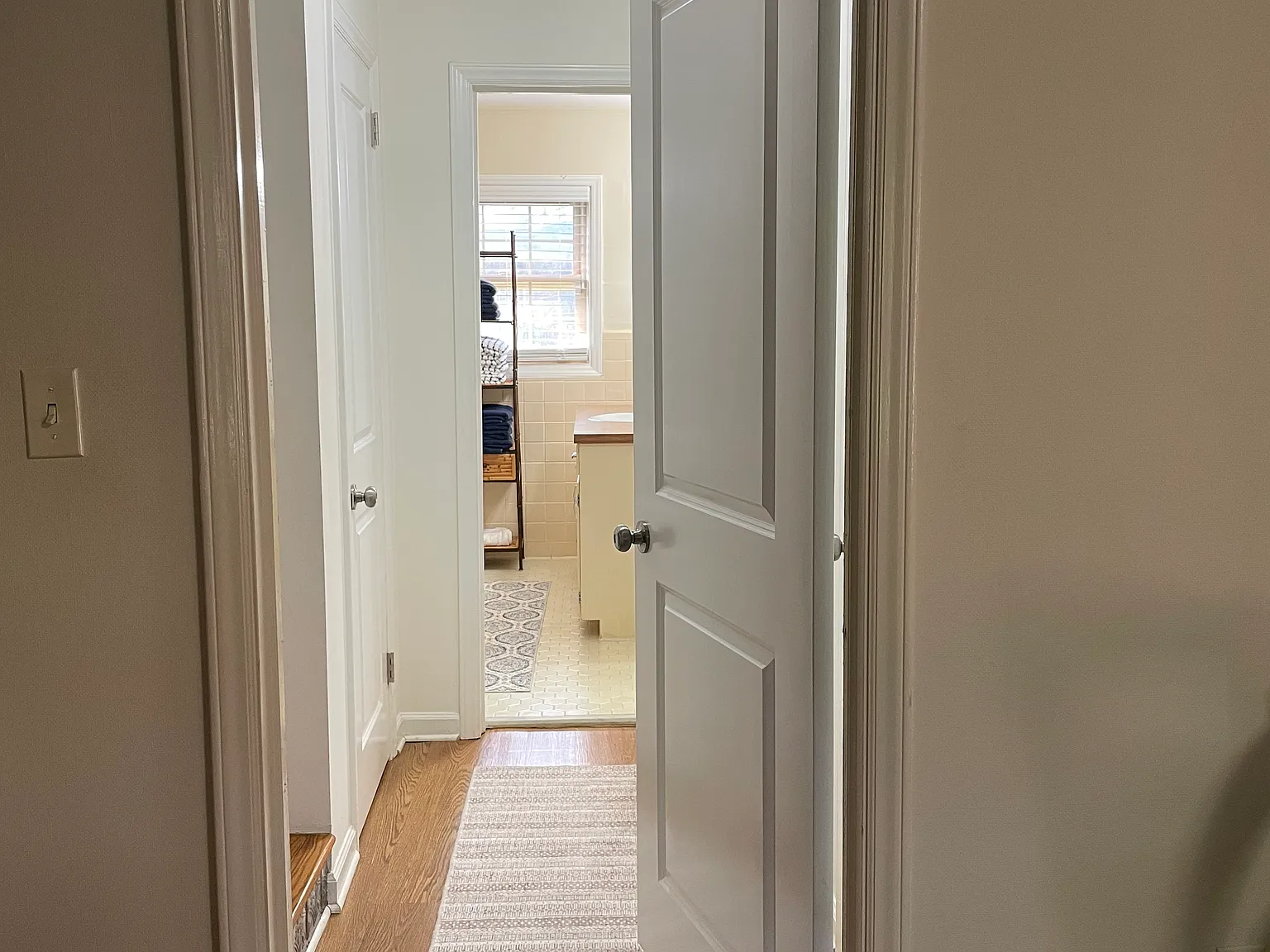 Studio, 275 sqft, $1,000 — Photo 2
