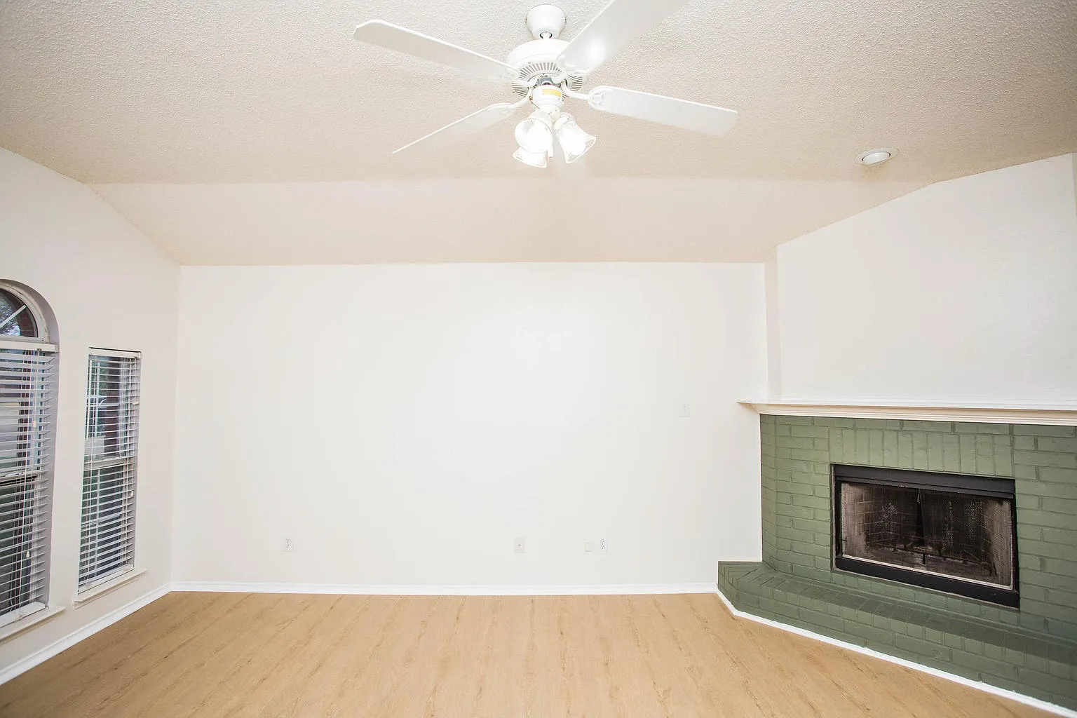 3 bed, 1498 sqft, $1,480 — Photo 3