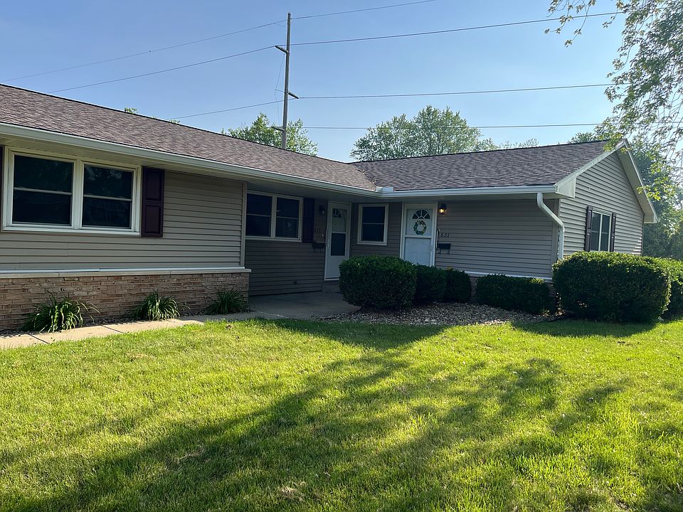 1st image of 823 W Teton Dr #823