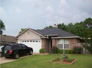 1462 Winchester Dr, Bossier City, LA 71112