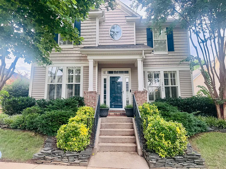 15706 Seafield Ln — Photo 1