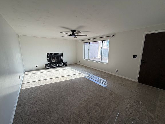 3rd image of 2849 Dove Dr
