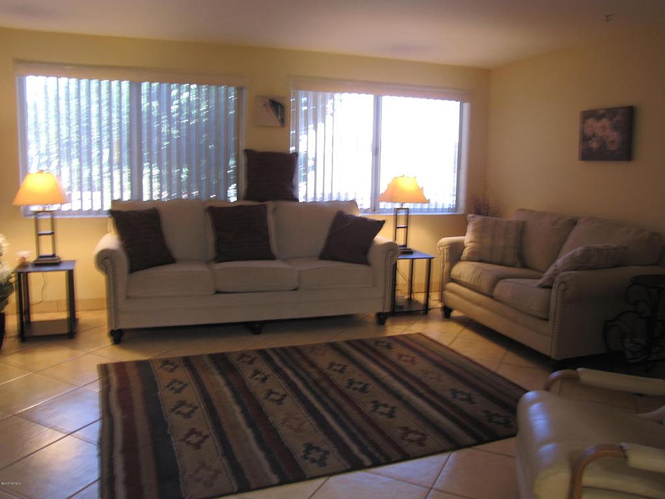 1st image of 335 N Calle Del Chancero
