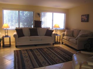 335 N Calle Del Chancero, Green Valley, AZ 85614
