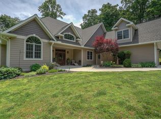85 Swallowtail Ln, Whittier, NC 28789