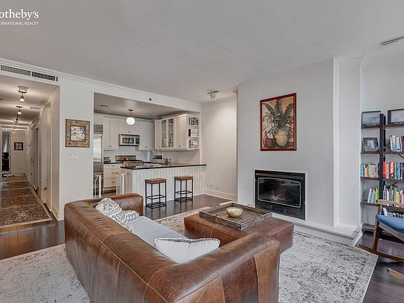 4th image of 238 W 108th St #5