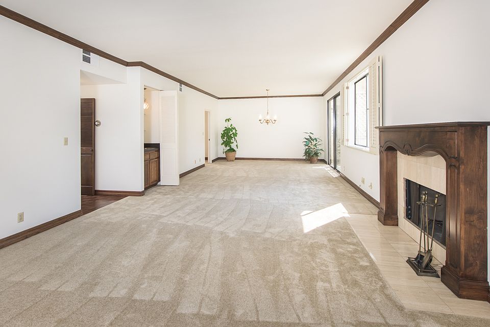 1st image of 1905 Manning Ave Unit 102