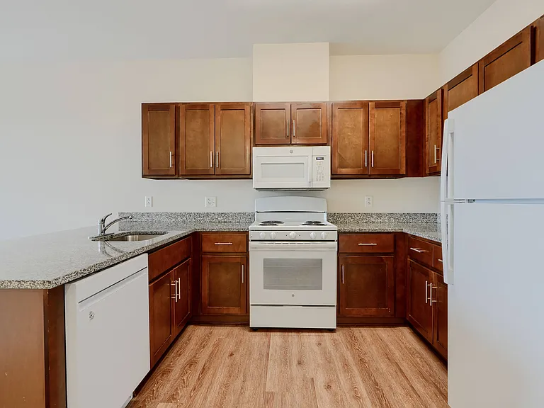 Walbrook Mill Apartments — Photo 34