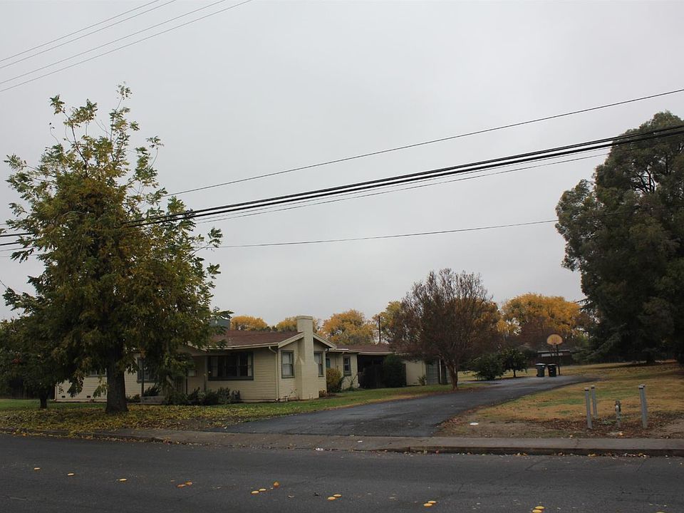 1st image of 1215 W Roseburg Ave