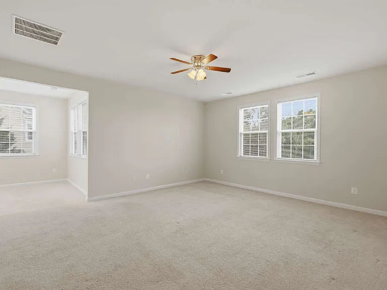 20920 Ashburn Heights Dr — Photo 36