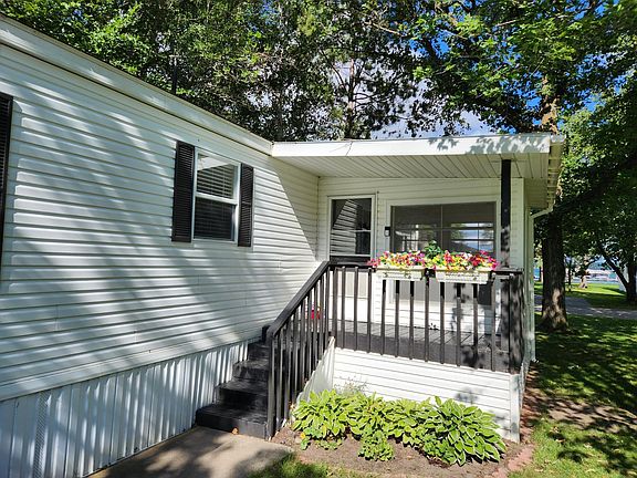 3rd image of 20403 County Road 1 #15