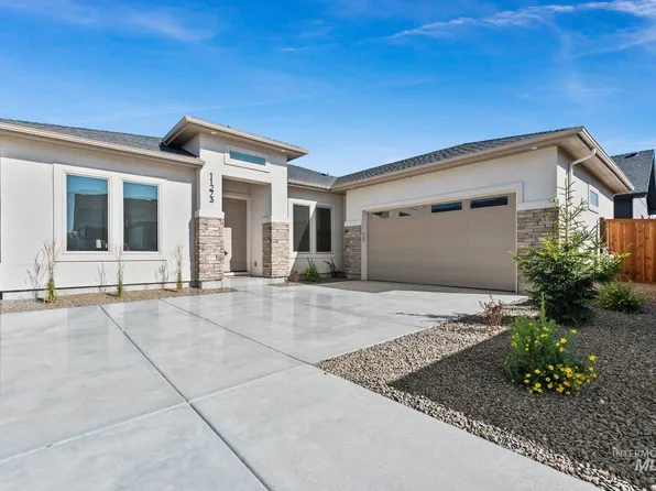 11273 S Corballis Ln, Kuna, ID 83634