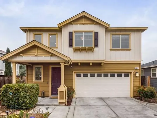 2411 Avignon Cir, Santa Rosa, CA 95403