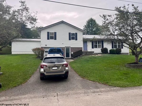 294 Rohr Ave, Buckhannon, WV 26201