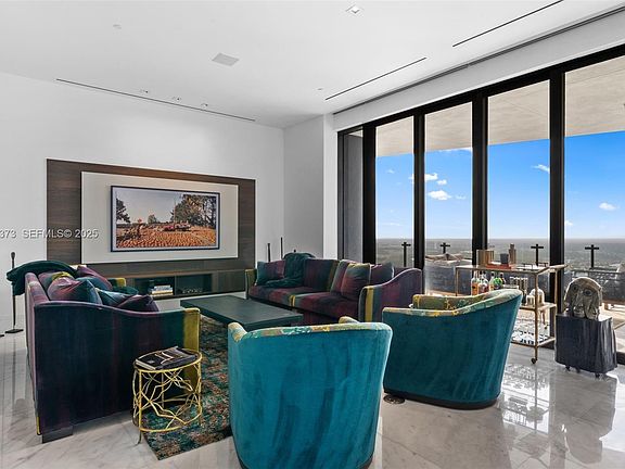 4th image of 17141 Collins Ave Unit 4002