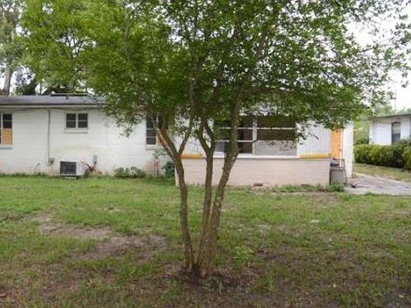 2nd image of 2645 Red Oak Dr