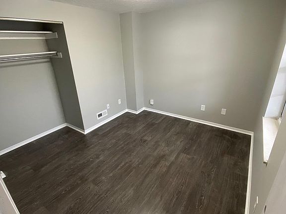Spacious bedrooms with closets