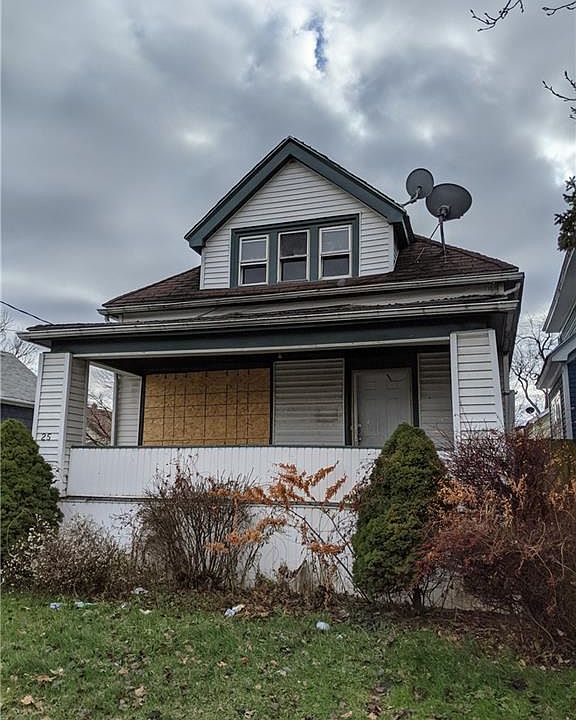 1st image of 25 Thornton Ave
