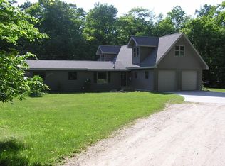 1421 Beechwood Ln, Washington Island, WI 54246