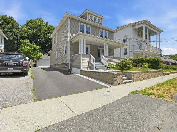 20 Mount Carmel Ave, Chicopee, MA 01013