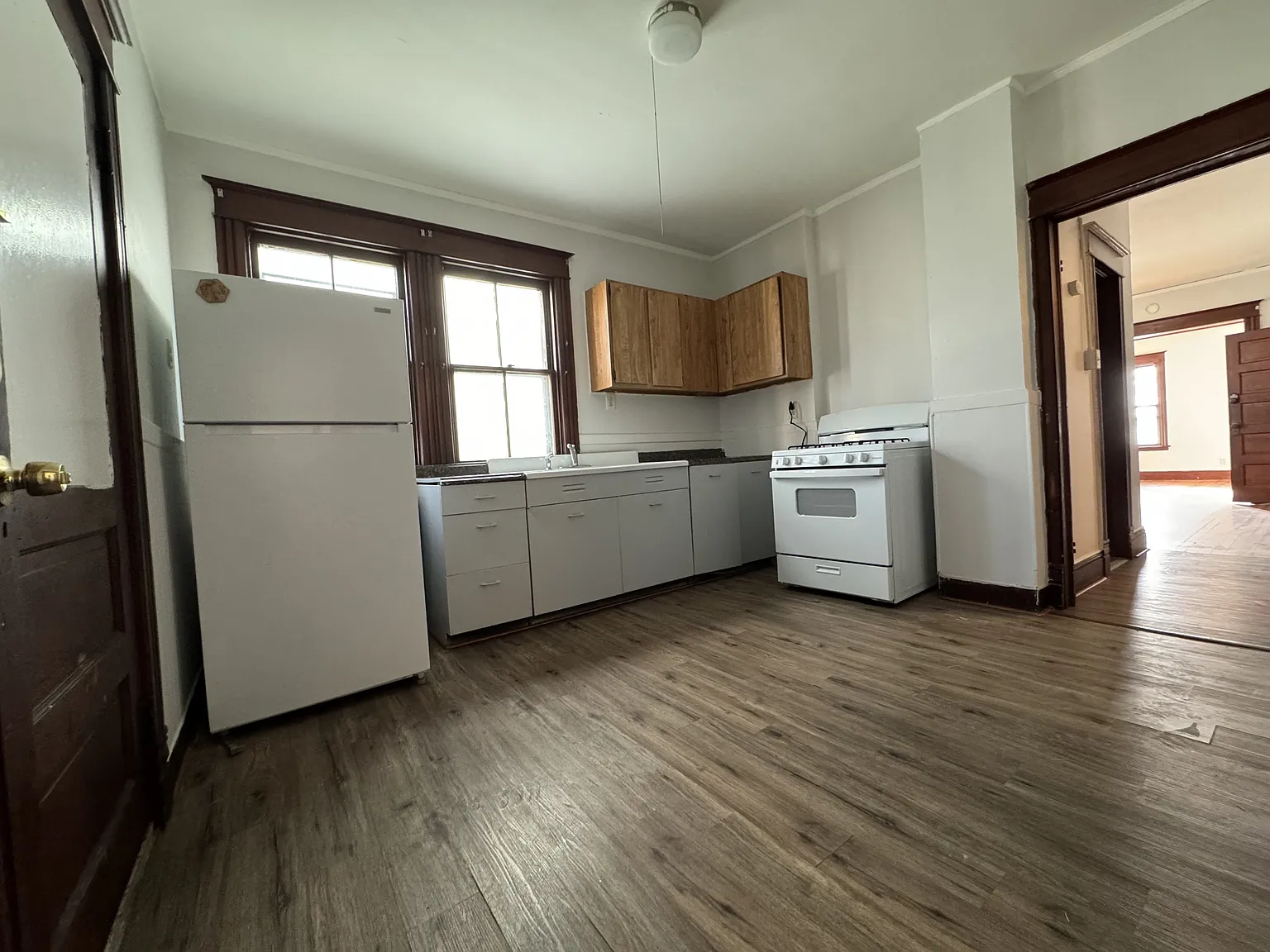 189 Second Avenue - 2 — Photo 2