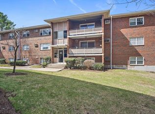 45 Jacqueline Rd APT 9, Waltham, MA 02452