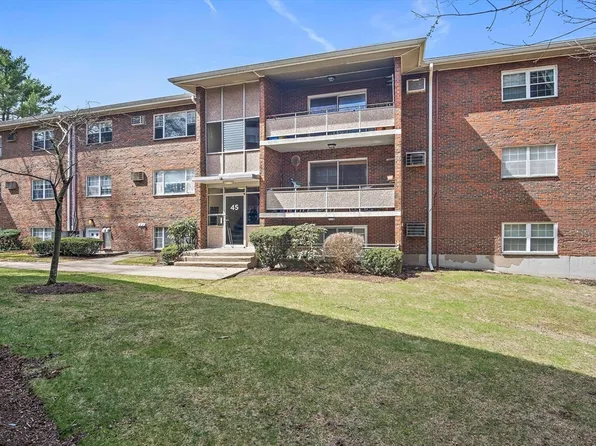 45 Jacqueline Rd APT 9, Waltham, MA 02452