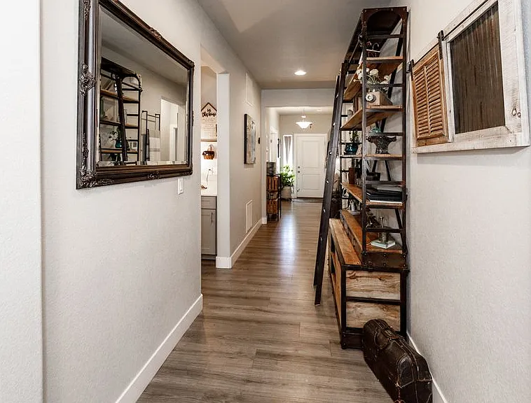 9032 Bugaboo Dr — Photo 24