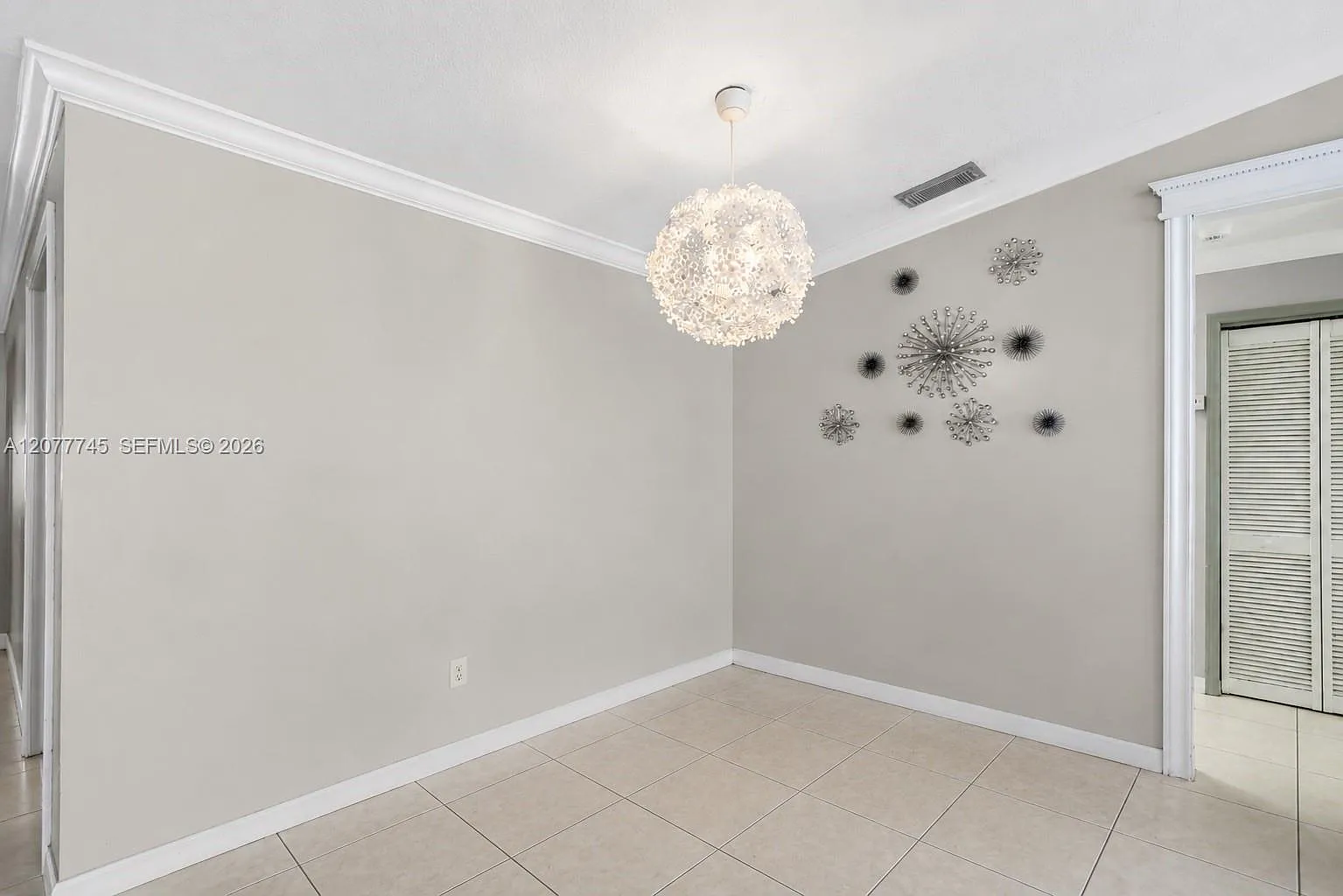 Studio, 1.0 bath, 1572 sqft, $1,500 — Photo 4
