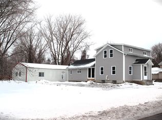 1530 Oak Orchard Rd, Waterport, NY 14571