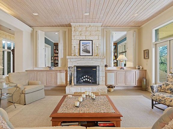 5th image of 5670 Verbena St
