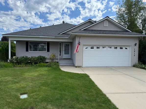 1410 J R Ct, Sandpoint, ID 83864