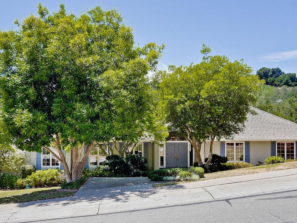 1st image of 12861 Chiquita Ct