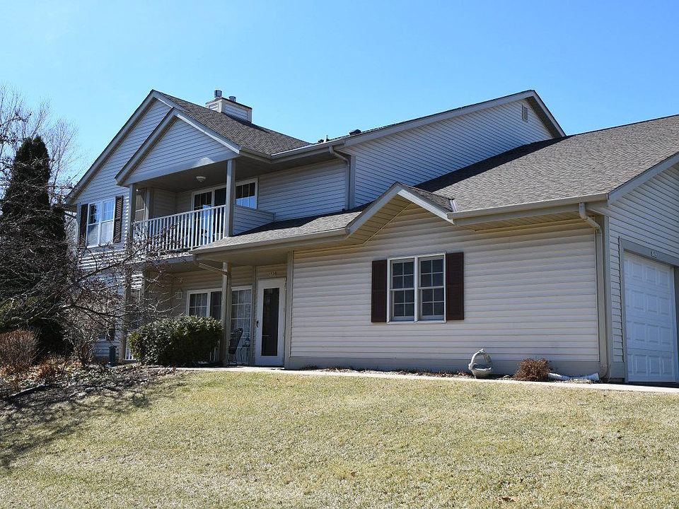1st image of 153 Bur Oak Ln #C
