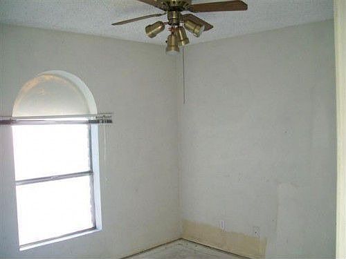 4th image of 9716 N 56th Ave