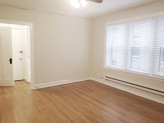 5th image of 4226 N Clark St #4224-2