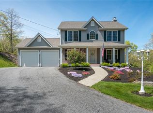 101 Old Snake Hill Rd, Glocester, RI 02814