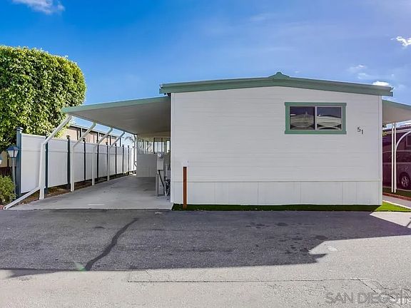 2nd image of 51 Havenview Ln #51