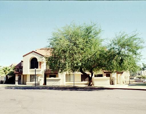 1st image of 700 E MESQUITE Avenue #210