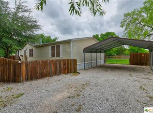 230 Country Ln, Cibolo, TX 78108