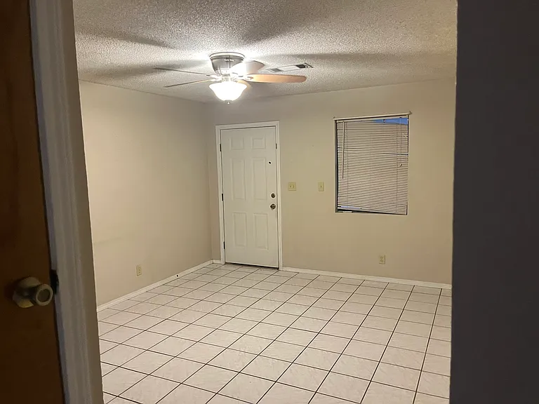821 Nancy Ln #A — Photo 6