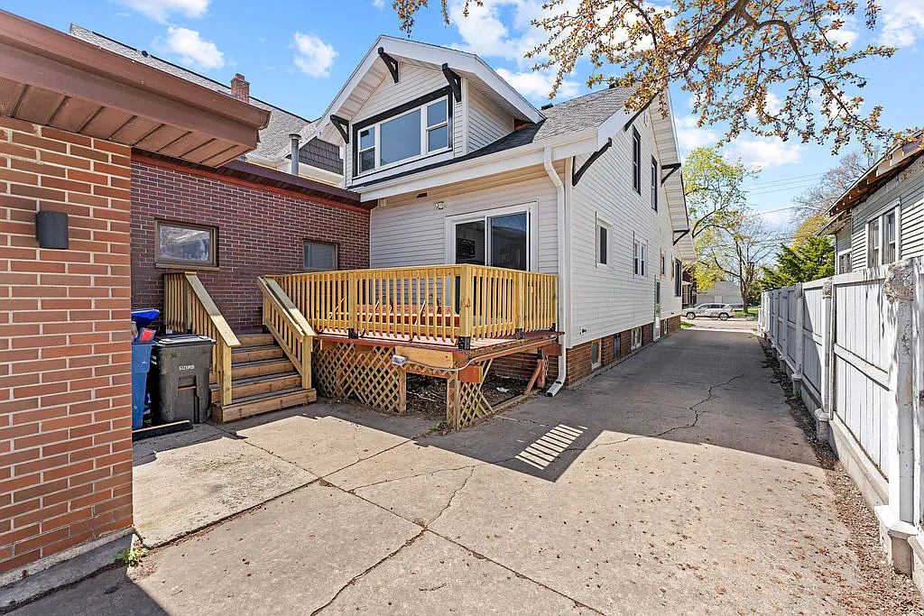 1236 Jackson - 1 — Photo 2