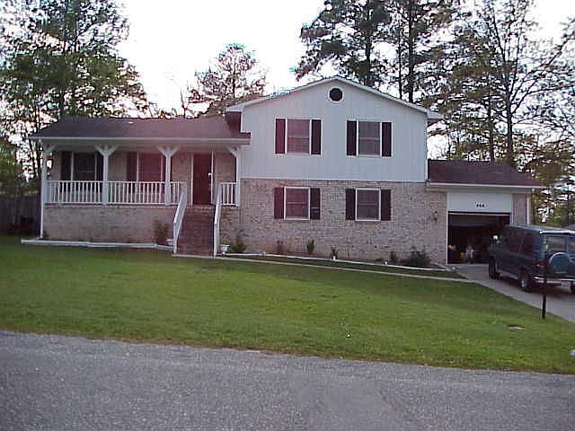 Garage has been enclosed, new pic coming soon
